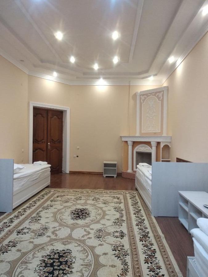Guesto Hostel タシュケント エクステリア 写真