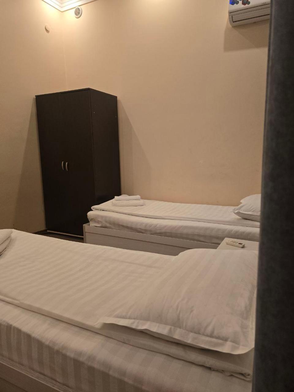 Guesto Hostel タシュケント エクステリア 写真