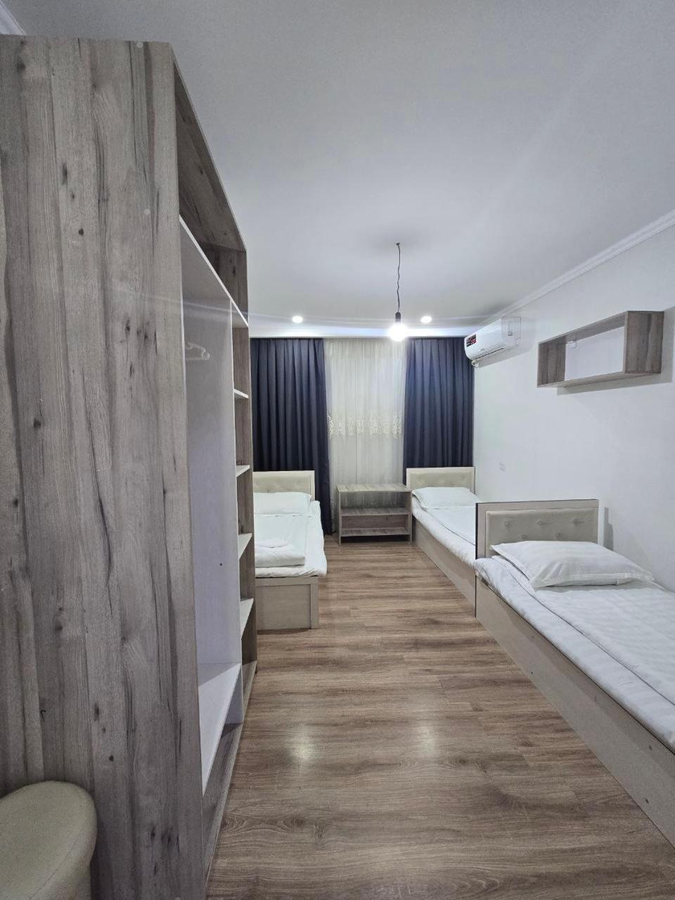 Guesto Hostel タシュケント エクステリア 写真