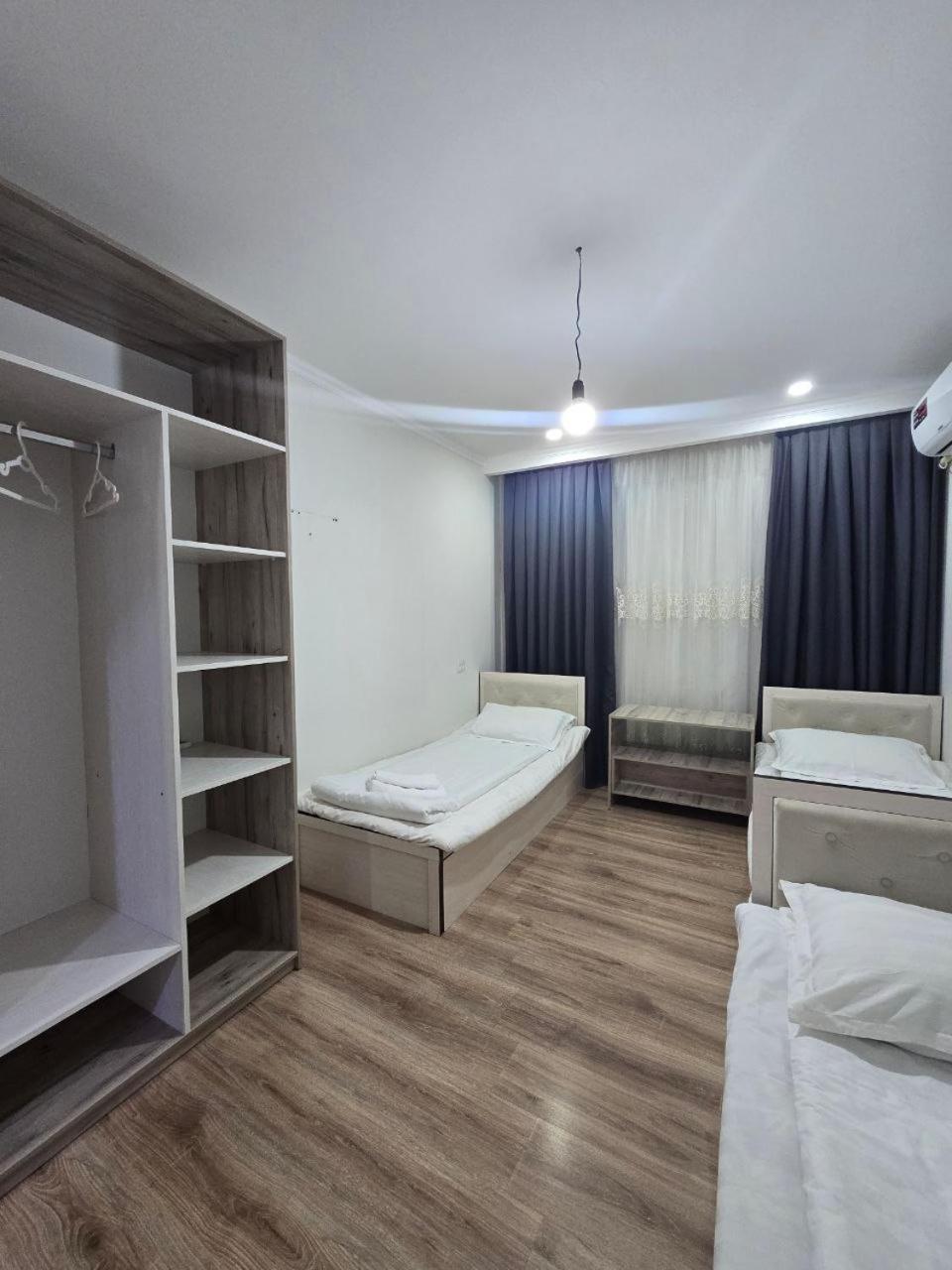 Guesto Hostel タシュケント エクステリア 写真
