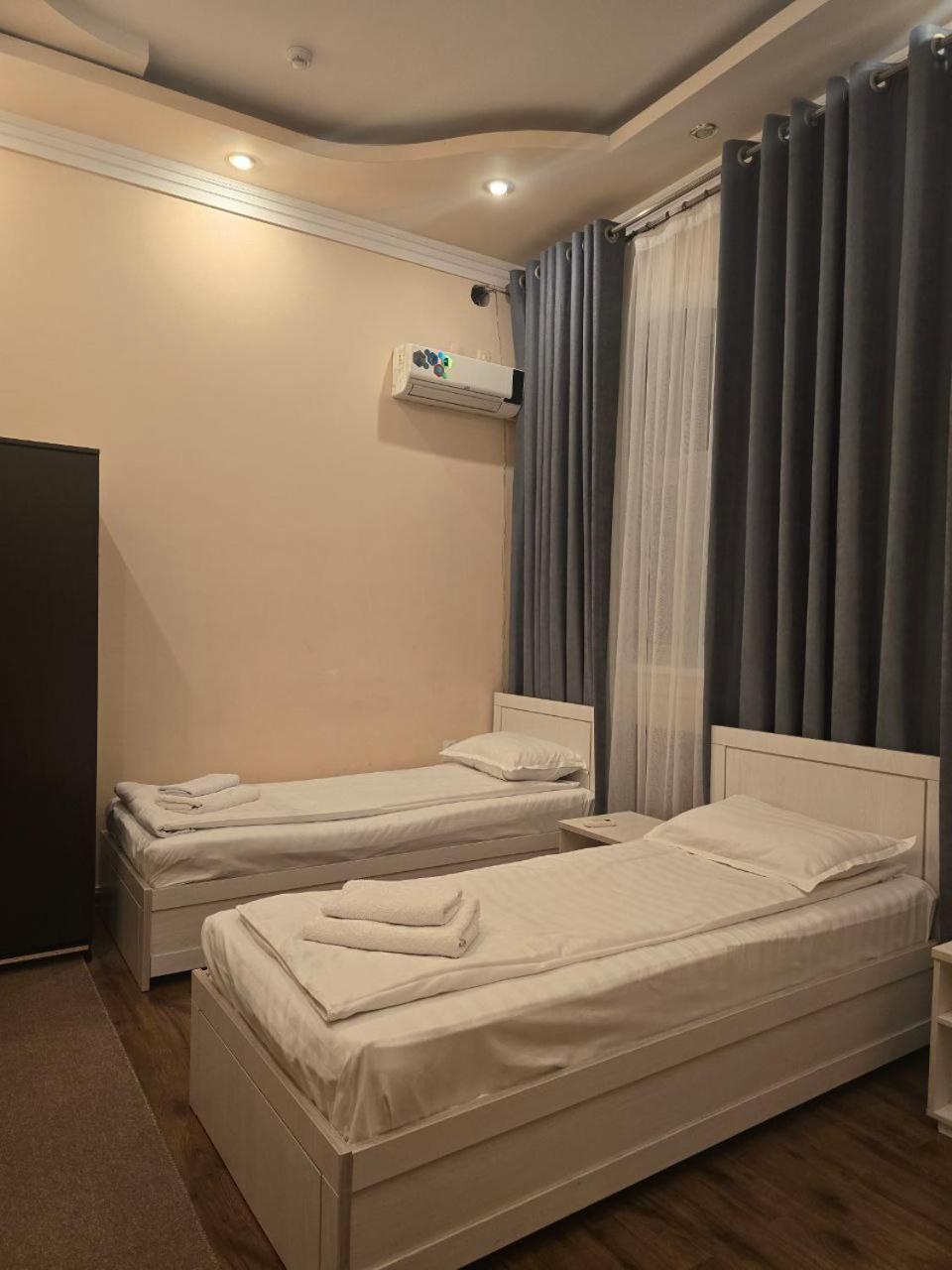 Guesto Hostel タシュケント エクステリア 写真