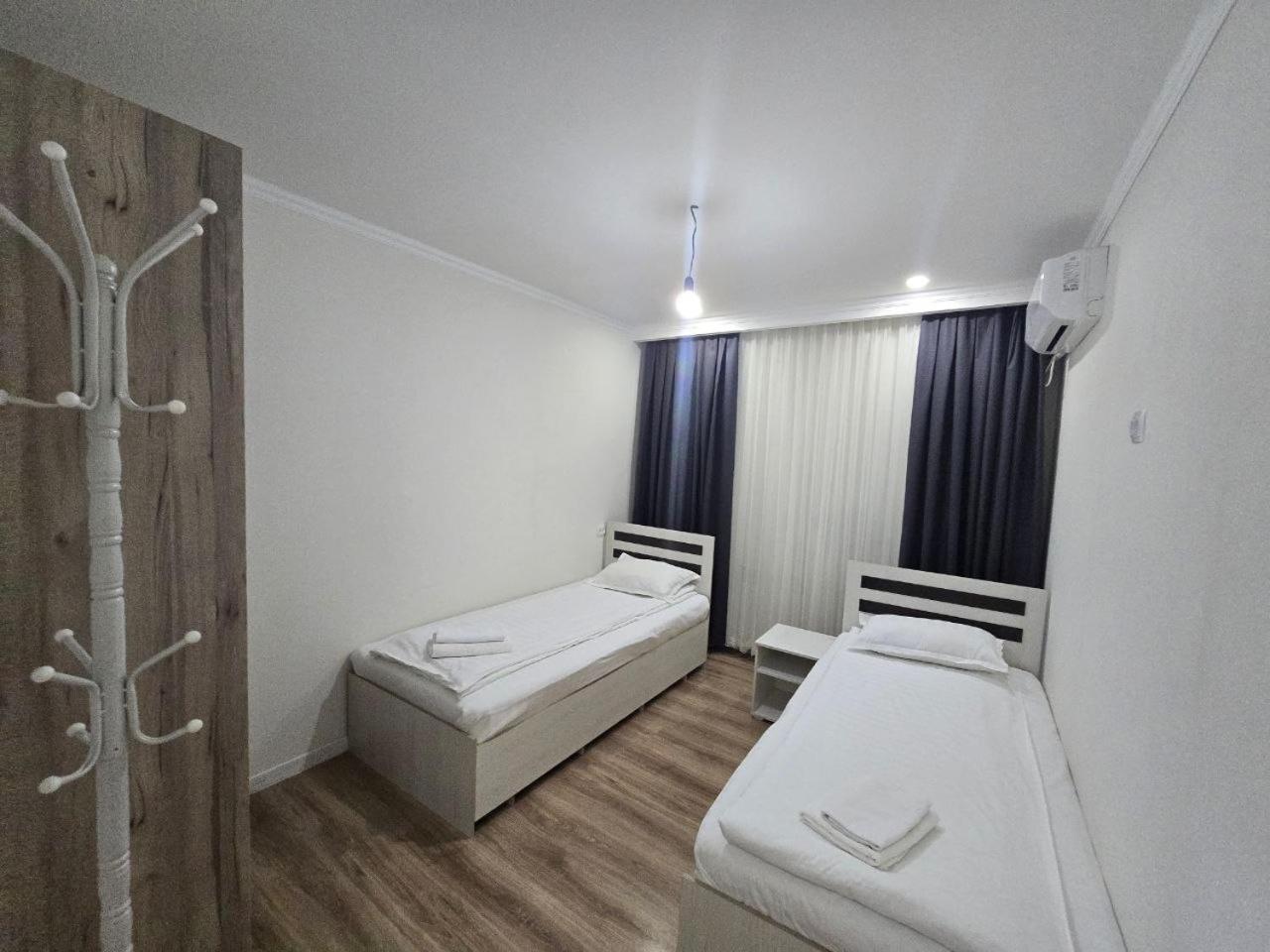 Guesto Hostel タシュケント エクステリア 写真