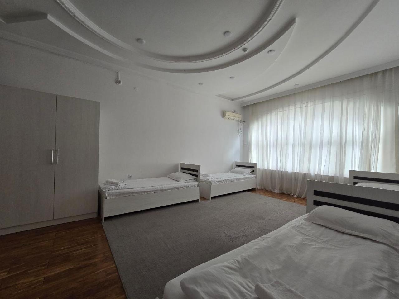 Guesto Hostel タシュケント エクステリア 写真