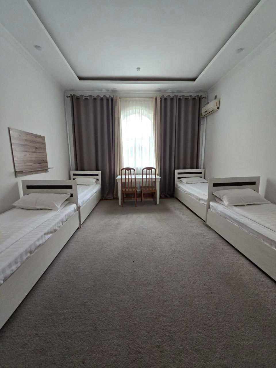 Guesto Hostel タシュケント エクステリア 写真